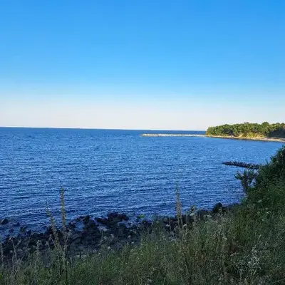 Комплекс Джулай Морнинг
