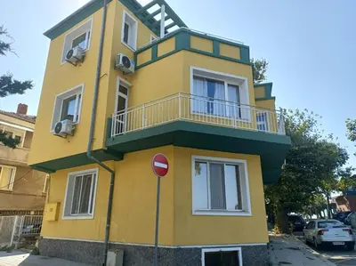 Gallery image of Seaside room in Yellow Corner in Pomorie