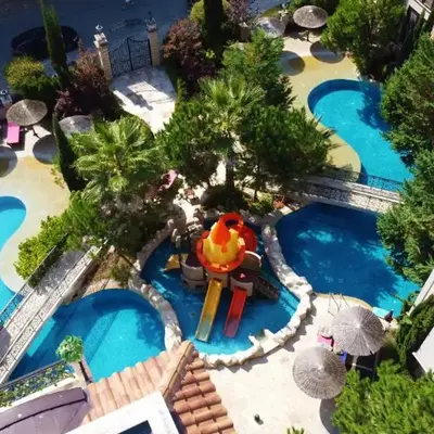 Menada Romance Marine Apartments