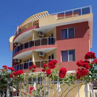 Sunny Flower Family Hotel