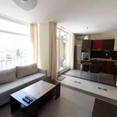 Reina Apart Kamelia Garden