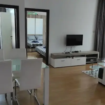 Double Cream Apartment
