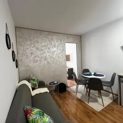 Съни Дей