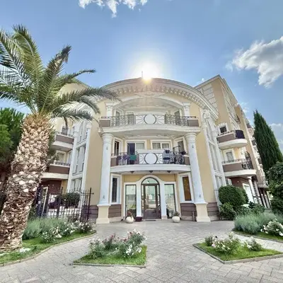 Messembria Palace - Menada Apartments