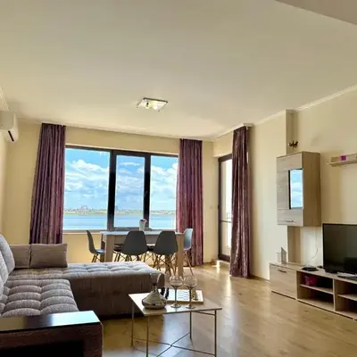 Cosher Gardenia Palace Apt 6 Free Parking