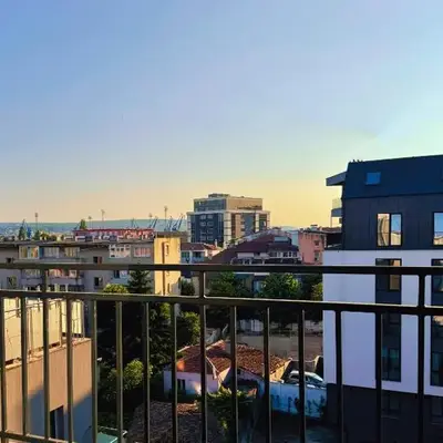 Harbour Top-View Terrace 2-BDR Central Apartment
