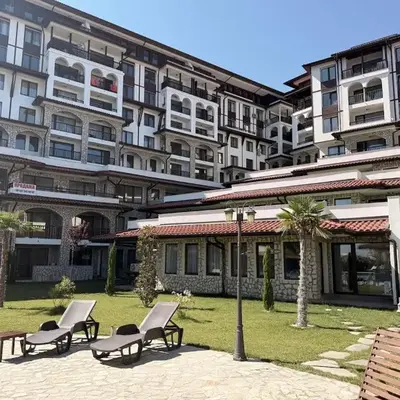 Stylish studio near harbor and luxury beach