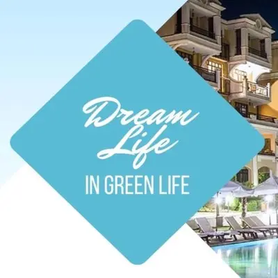 a sign that reads dream life in green life at Dream Life Sozopol in Sozopol