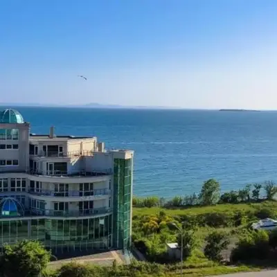 Imperial Sea View