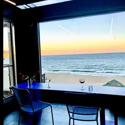 Seafront Luxury Studio with Panoramic Sea View