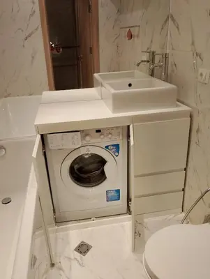 a bathroom with a washing machine and a sink at Garden of Eden - Panorama C15 Rey&Mar in Sveti Vlas