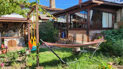 a hammock in the yard of a house at Kazak in Obzor