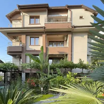 Kastela Guest House
