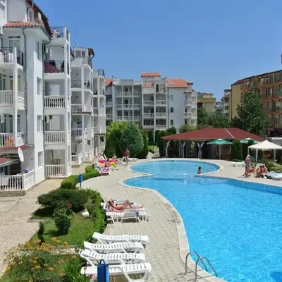 Bravo 5 Apartments