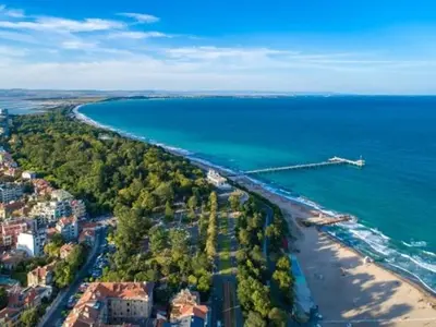 an aerial view of a beach and the ocean at Tia Maria is situated in the southern part of the Sunny Beach Resort in Sunny Beach