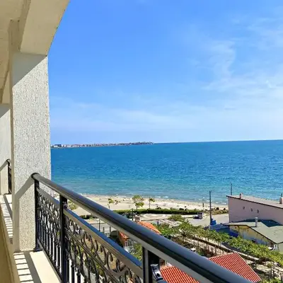 Private Apartments by the sea with a large terrace in Apart hotel!