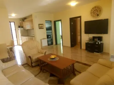 Gallery image of Супер Център Apartament Zheleva in Pomorie