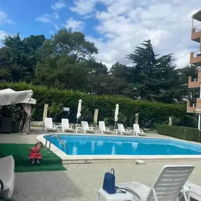 Pomorie residence 2-bedroom apartment 300m to the beach