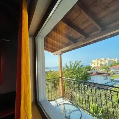 Studio 8 Arapya
