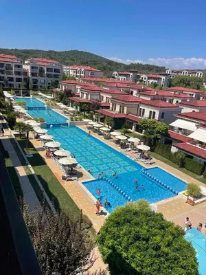 an overhead view of a large swimming pool at Green Life Private apartments in Sozopol