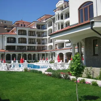 Chateau Del Mar Holiday Apartments