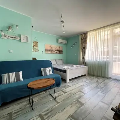 Bright 1BD Apartment with Nice Terrace by Flat Mаnаger