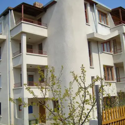 Сотирови