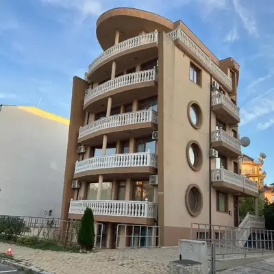 Частен апартамент Стамополу - Private Two-Bedroom Apartment Stamopolu