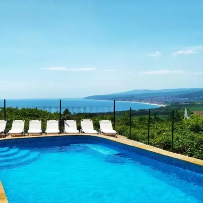 Villa Meraki